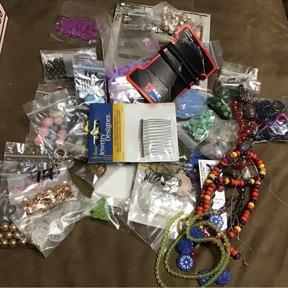 Mystery box … jewelry supplies .. I have so much  .... read - Picture 1 of 3